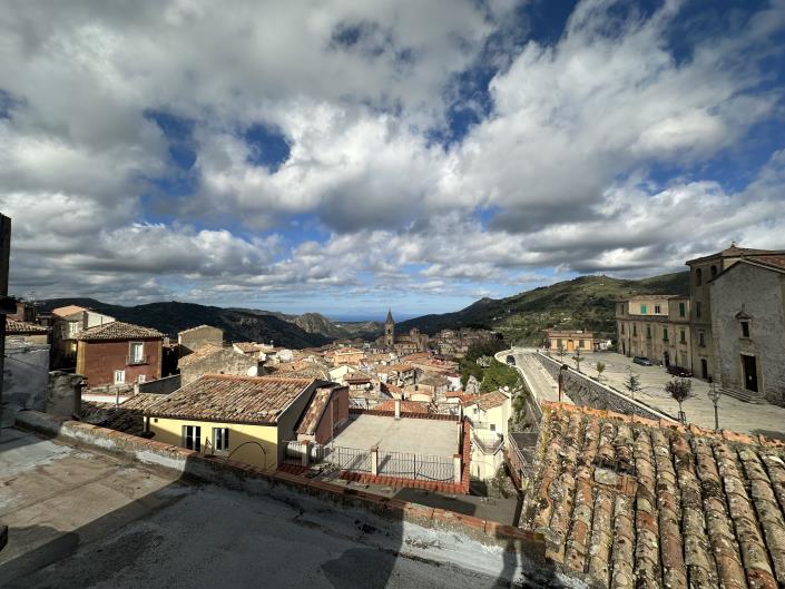 Image No.4-Maison de ville à vendre à Novara di Sicilia