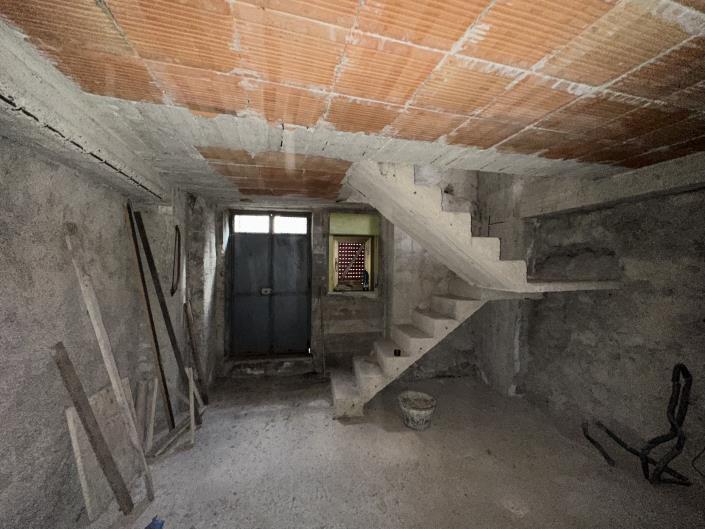 Image No.12-Maison de ville à vendre à Novara di Sicilia