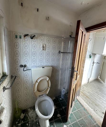 Image No.19-2 Bed Townhouse for sale