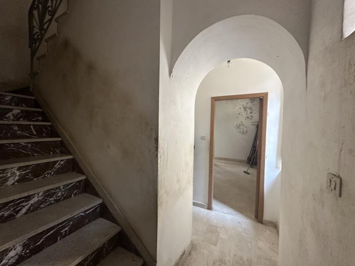 Image No.28-2 Bed Semi-Detached for sale