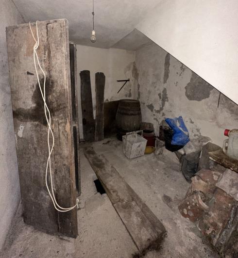 Image No.33-2 Bed Semi-Detached for sale