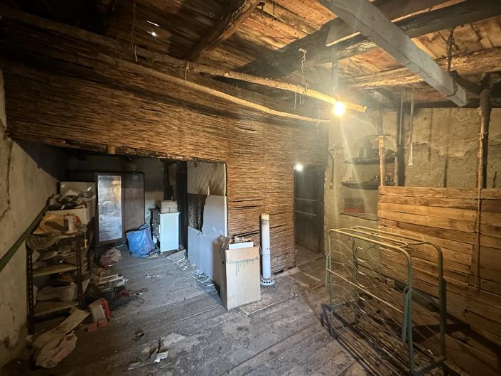 Image No.9-Propriété à vendre à Montalbano Elicona