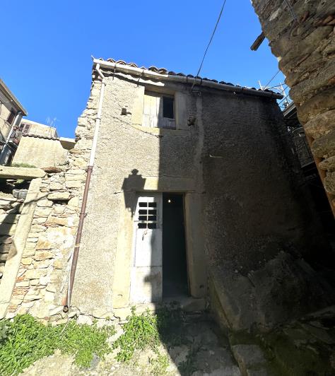 Image No.3-Propriété à vendre à Montalbano Elicona