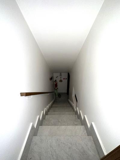 Image No.23-2 Bed Semi-Detached for sale