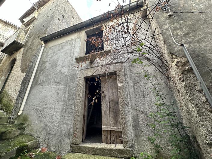 Image No.3-Maison de ville à vendre à Novara di Sicilia