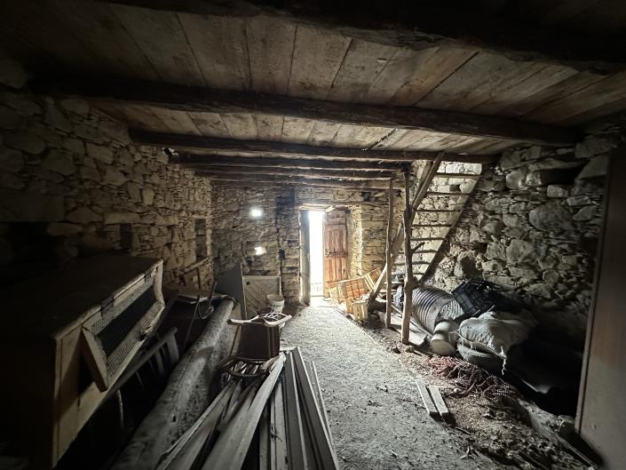 Image No.6-Maison de ville à vendre à Montalbano Elicona