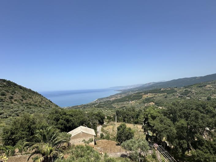 Image No.26-1 Bed Semi-Detached for sale