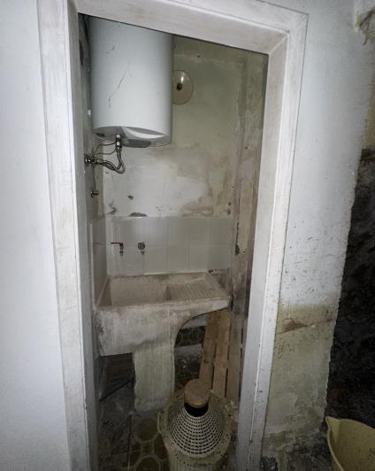 Image No.31-4 Bed Semi-Detached for sale