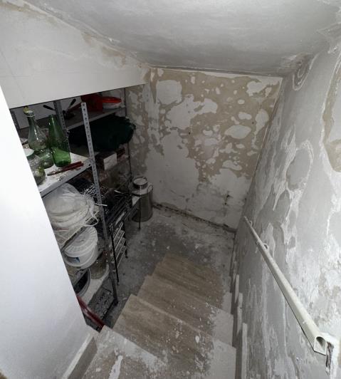 Image No.35-4 Bed Semi-Detached for sale