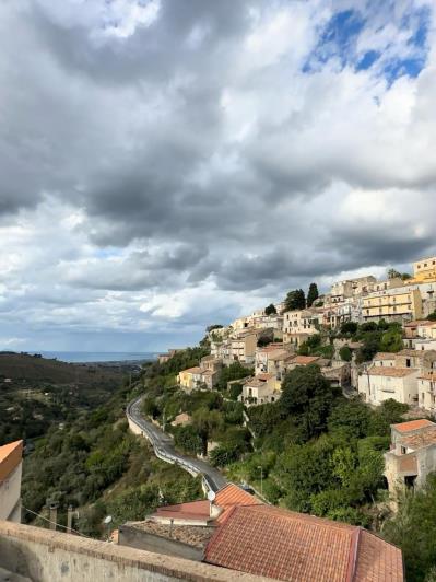 Image No.9-4 Bed Semi-Detached for sale