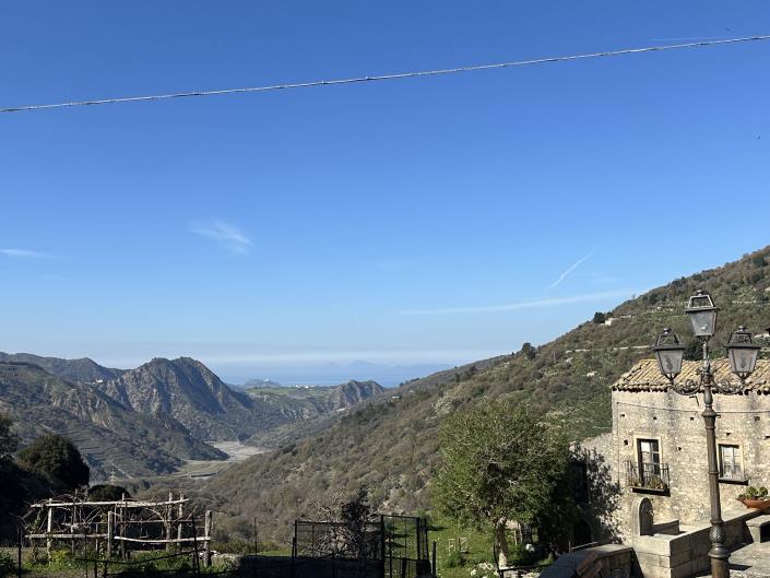 Image No.29-Maison de ville de 3 chambres à vendre à Novara di Sicilia