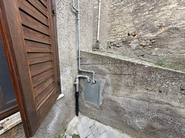 Image No.30-3 Bed Semi-Detached for sale