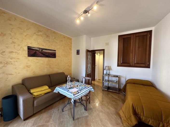 Image No.11-Maison de ville de 2 chambres à vendre à Novara di Sicilia