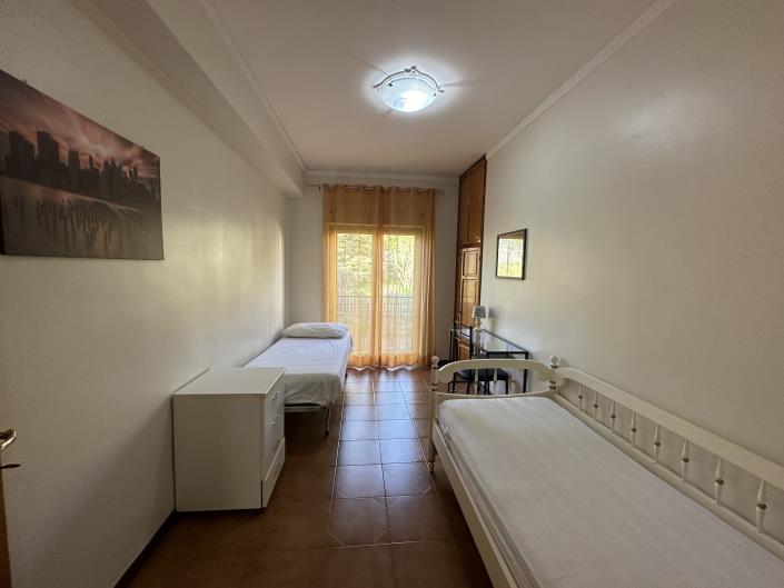 Image No.25-3 Bed Apartment for sale