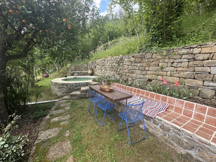 Image No.28-Maison de campagne de 4 chambres à vendre à Sant'Angelo di Brolo