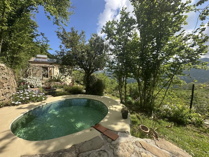 Image No.26-Maison de campagne de 4 chambres à vendre à Sant'Angelo di Brolo