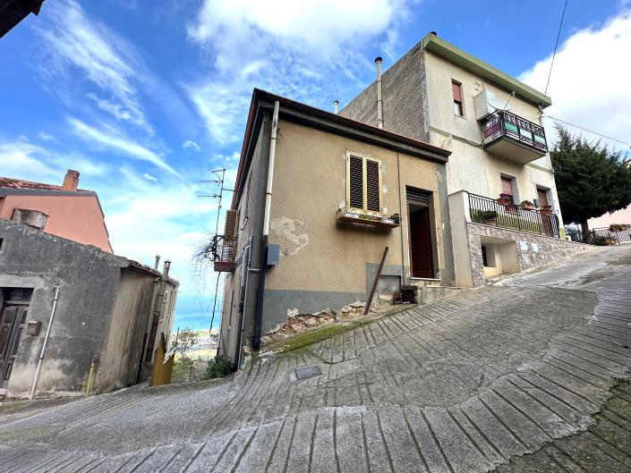 Image No.30-Appartement de 2 chambres à vendre à San Marco d'Alunzio