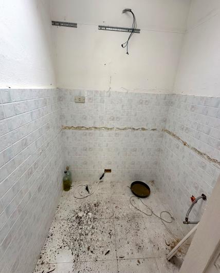 Image No.20-2 Bed Semi-Detached for sale