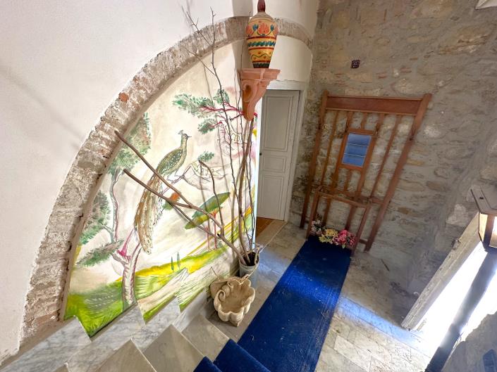 Image No.45-5 Bed Restaurant for sale