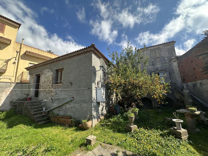 Image No.21-Villa / Détaché de 3 chambres à vendre à Rometta