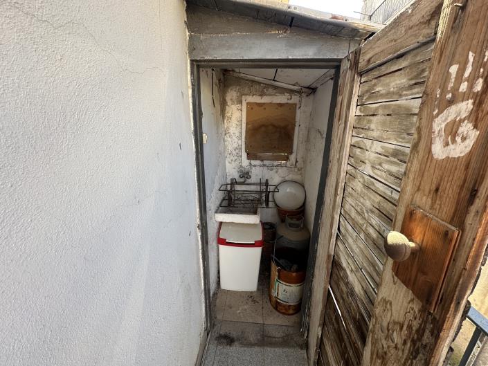 Image No.43-2 Bed Townhouse for sale