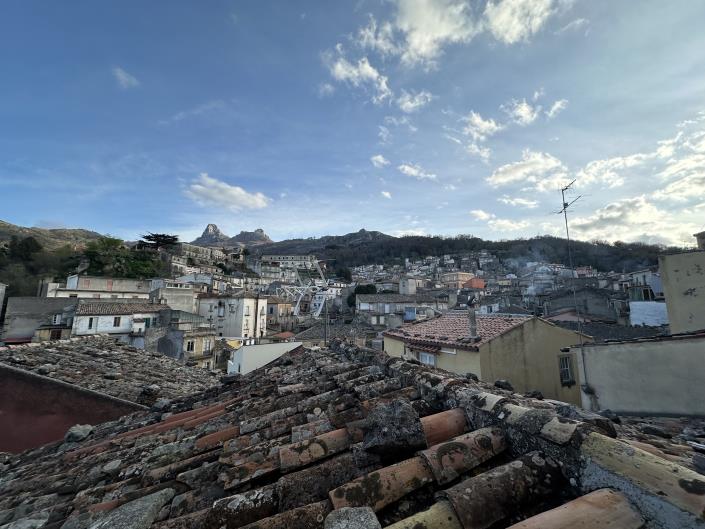 Image No.6-Maison de 2 chambres à vendre à Novara di Sicilia