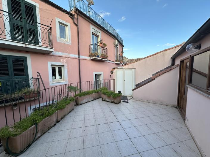 Image No.7-Maison de 2 chambres à vendre à Novara di Sicilia