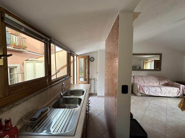 Image No.17-Maison de 2 chambres à vendre à Novara di Sicilia