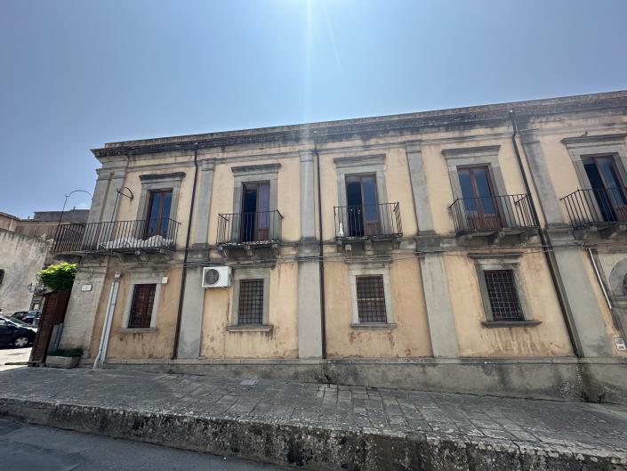 Image No.43-Propriété de 3 chambres à vendre à Montalbano Elicona