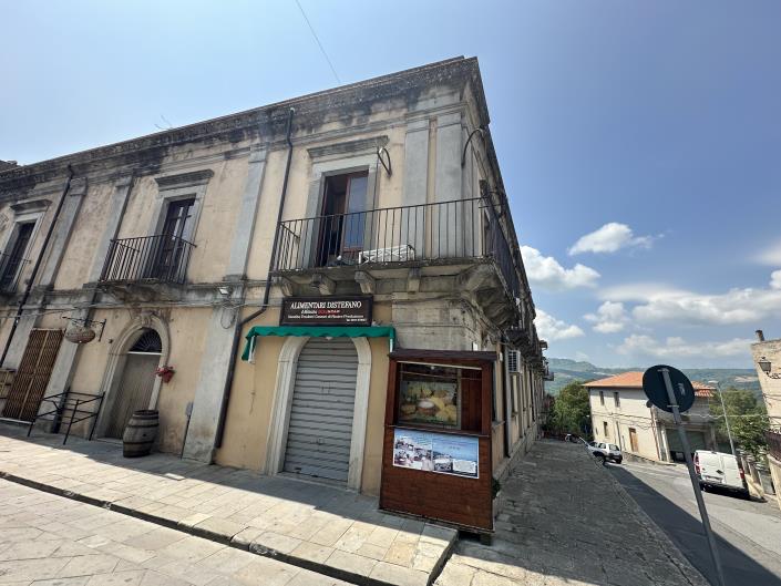 Image No.45-Propriété de 3 chambres à vendre à Montalbano Elicona