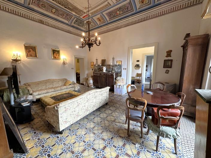 Image No.9-Propriété de 3 chambres à vendre à Montalbano Elicona