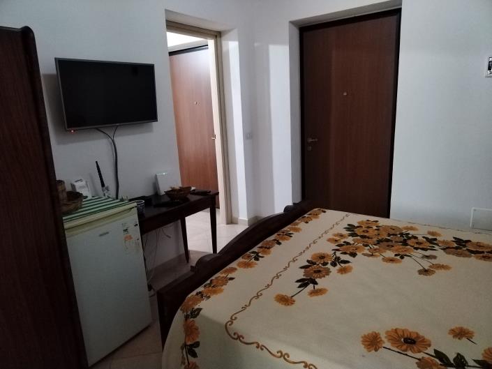 Image No.29-2 Bed Apartment for sale