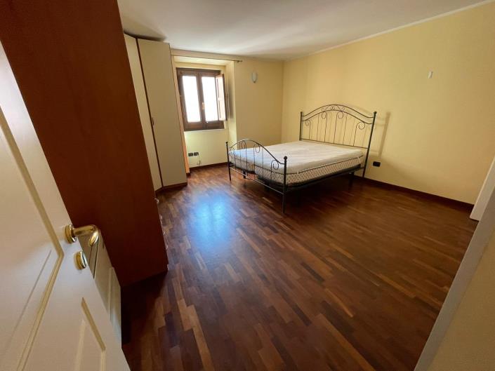 Image No.24-2 Bed Apartment for sale