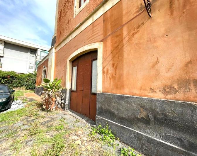 Image No.7-5 Bed Villa / Detached for sale