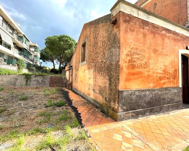 Image No.8-5 Bed Villa / Detached for sale