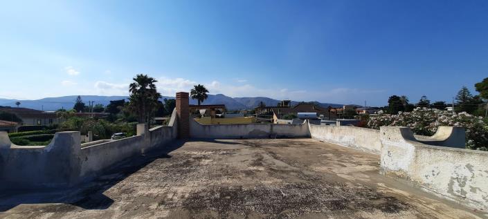 Image No.41-4 Bed Villa / Detached for sale