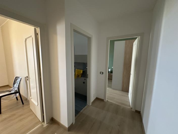 Image No.6-4 Bed Townhouse for sale