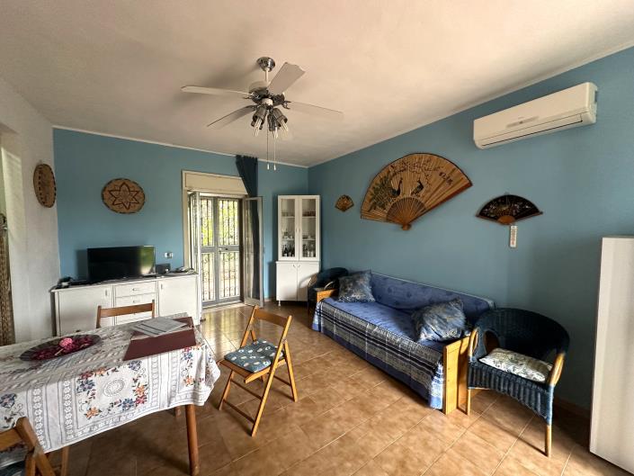 Image No.11-3 Bed Semi-Detached for sale