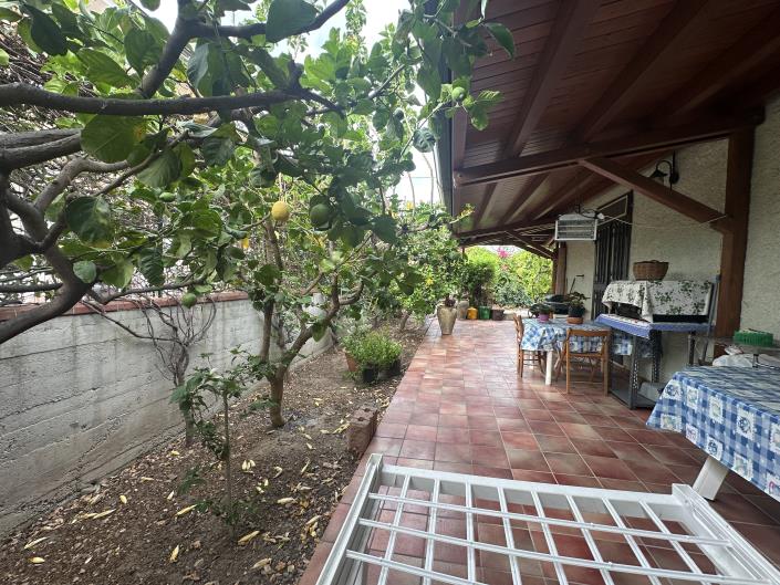 Image No.34-3 Bed Semi-Detached for sale