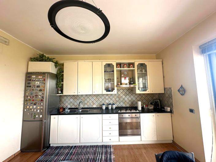 Image No.8-3 Bed Apartment for sale