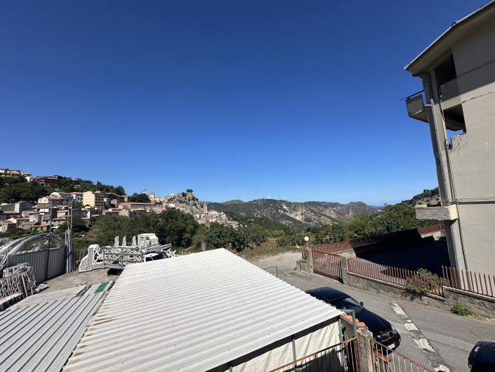 Image No.49-Villa / Détaché de 3 chambres à vendre à Novara di Sicilia