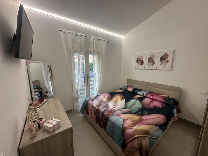 Image No.21-2 Bed Villa for sale