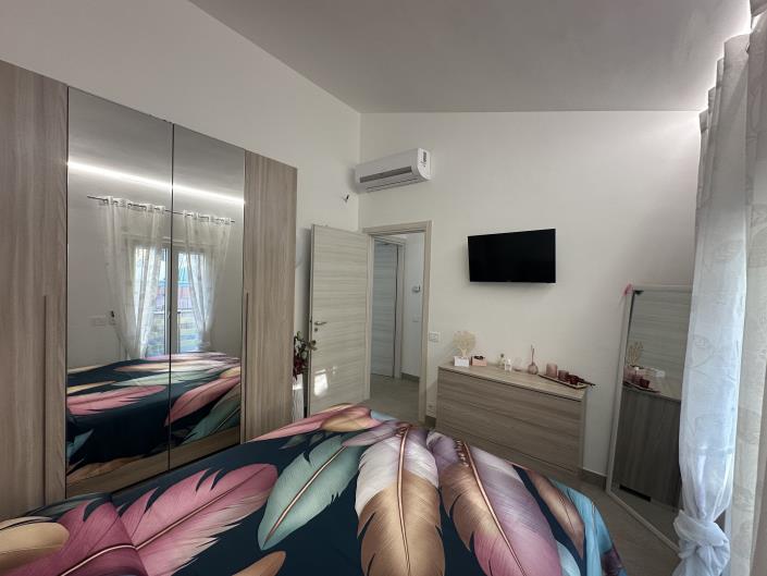 Image No.22-2 Bed Villa for sale