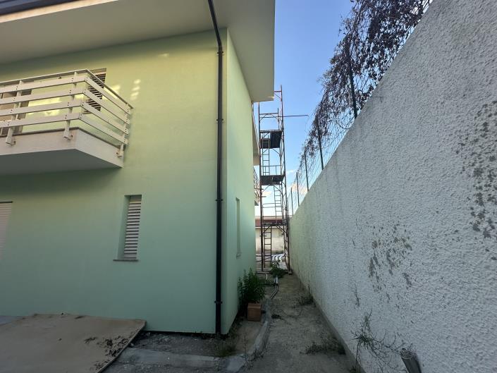 Image No.44-2 Bed Villa for sale