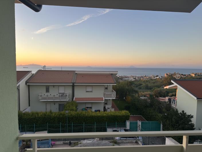 Image No.52-2 Bed Villa for sale