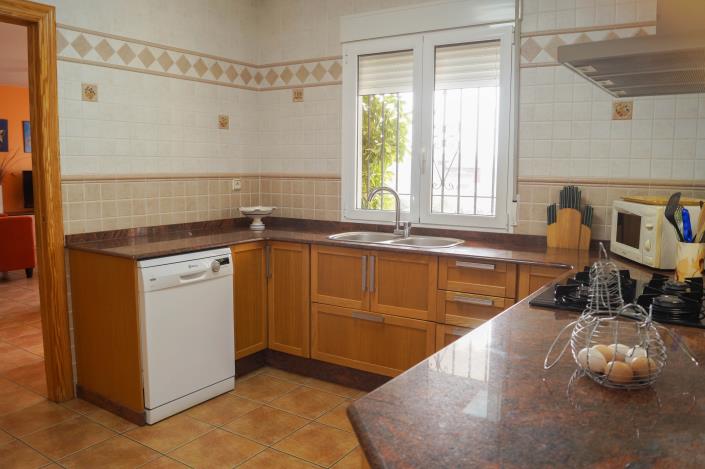 Image No.40-5 Bed Villa for sale