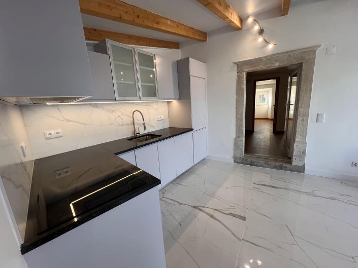 Image No.17-3 Bed House for sale