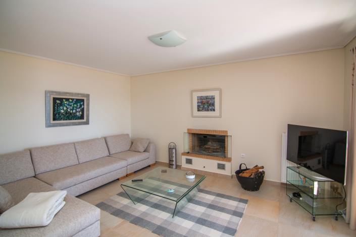 Image No.6-4 Bed House for sale