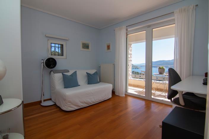 Image No.13-4 Bed House for sale