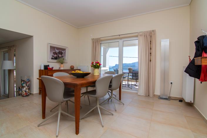 Image No.4-4 Bed House for sale